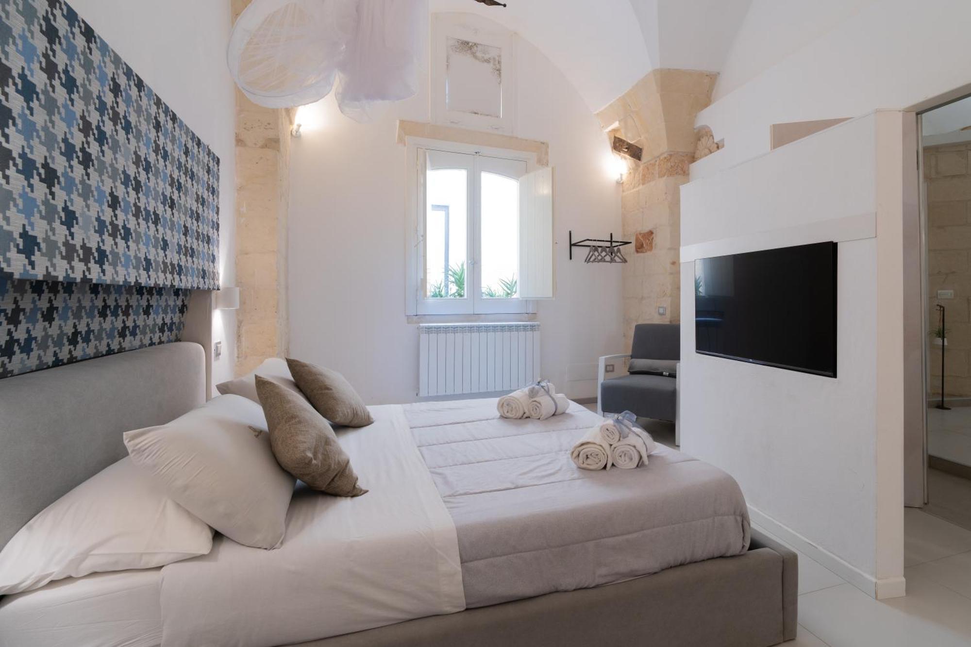Dimora Barocca Luxury Suites Лечче Экстерьер фото