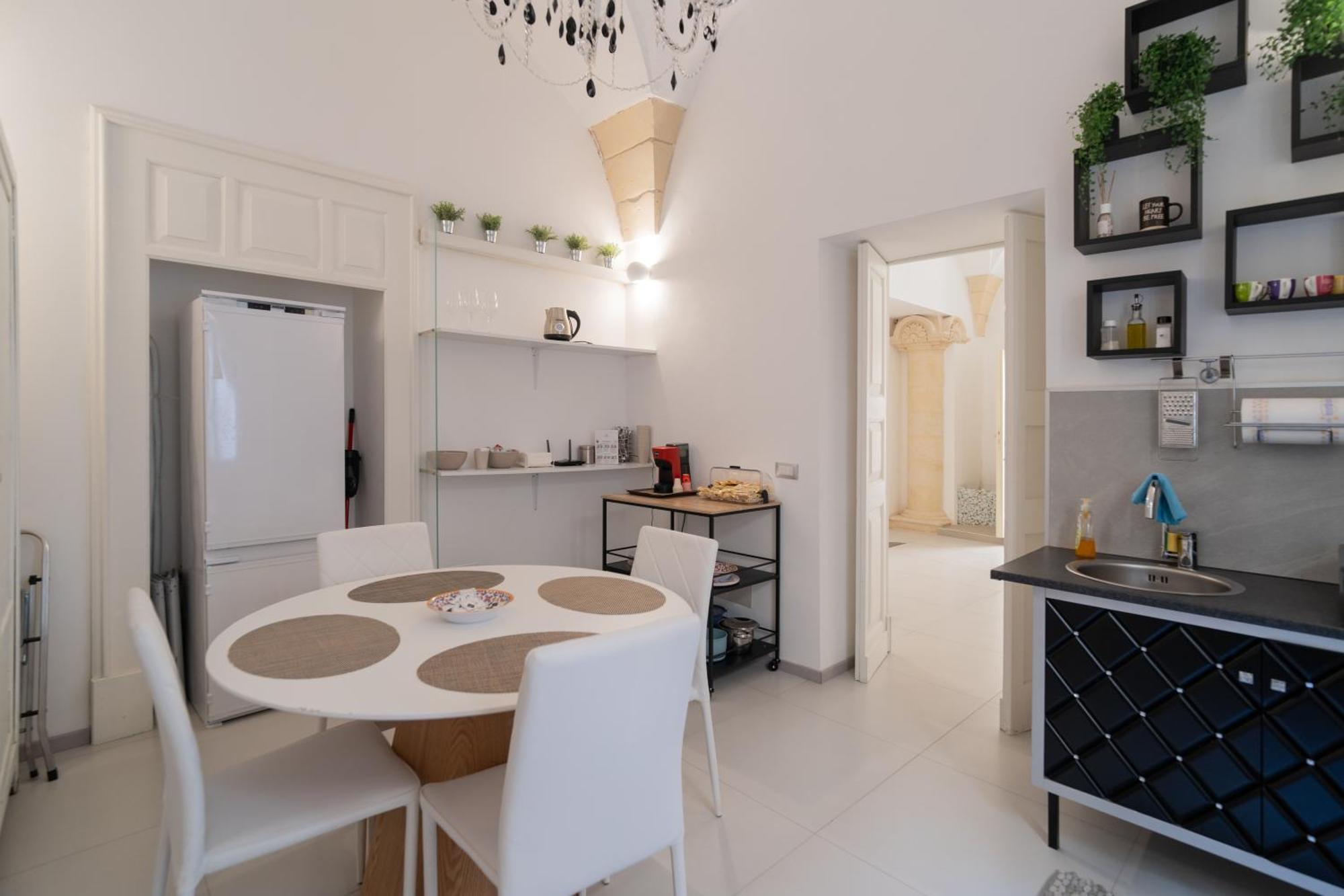 Dimora Barocca Luxury Suites Лечче Экстерьер фото
