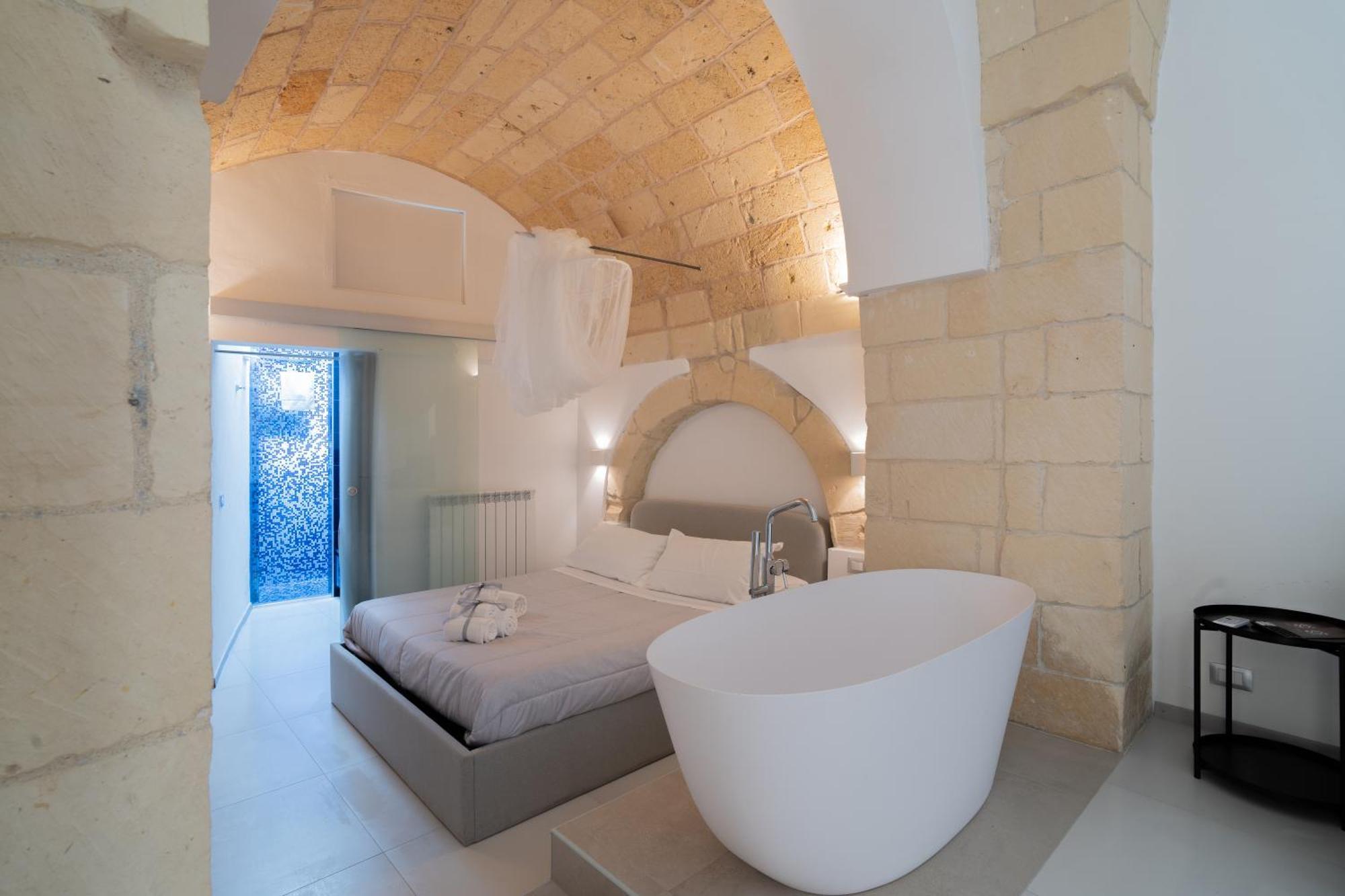 Dimora Barocca Luxury Suites Лечче Экстерьер фото
